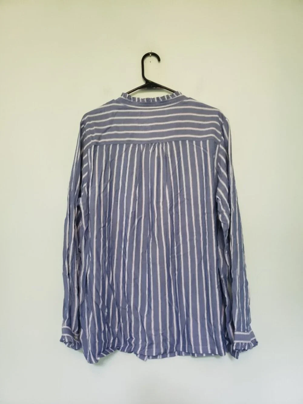 Loft Womens Plus 16 Blouse Button Up High Collar Ruffle Blue Stripe Career NWT - Picture 2 of 6